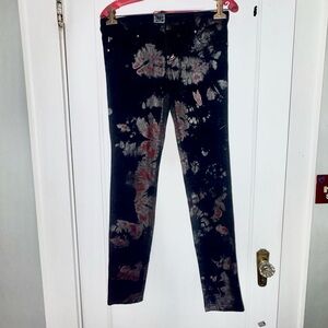 Tripp NYC metallic paint splat and black skinny jeans size 5